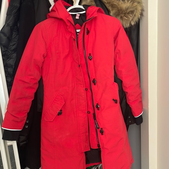 ❌SOLD❌Canada Goose Youth Parka - Picture 1 of 7